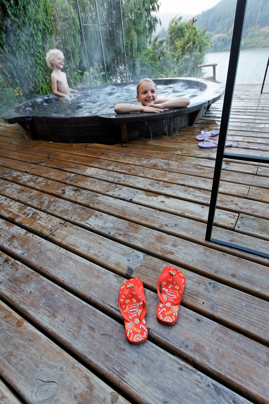 Jacuzzi au feu de bois ...